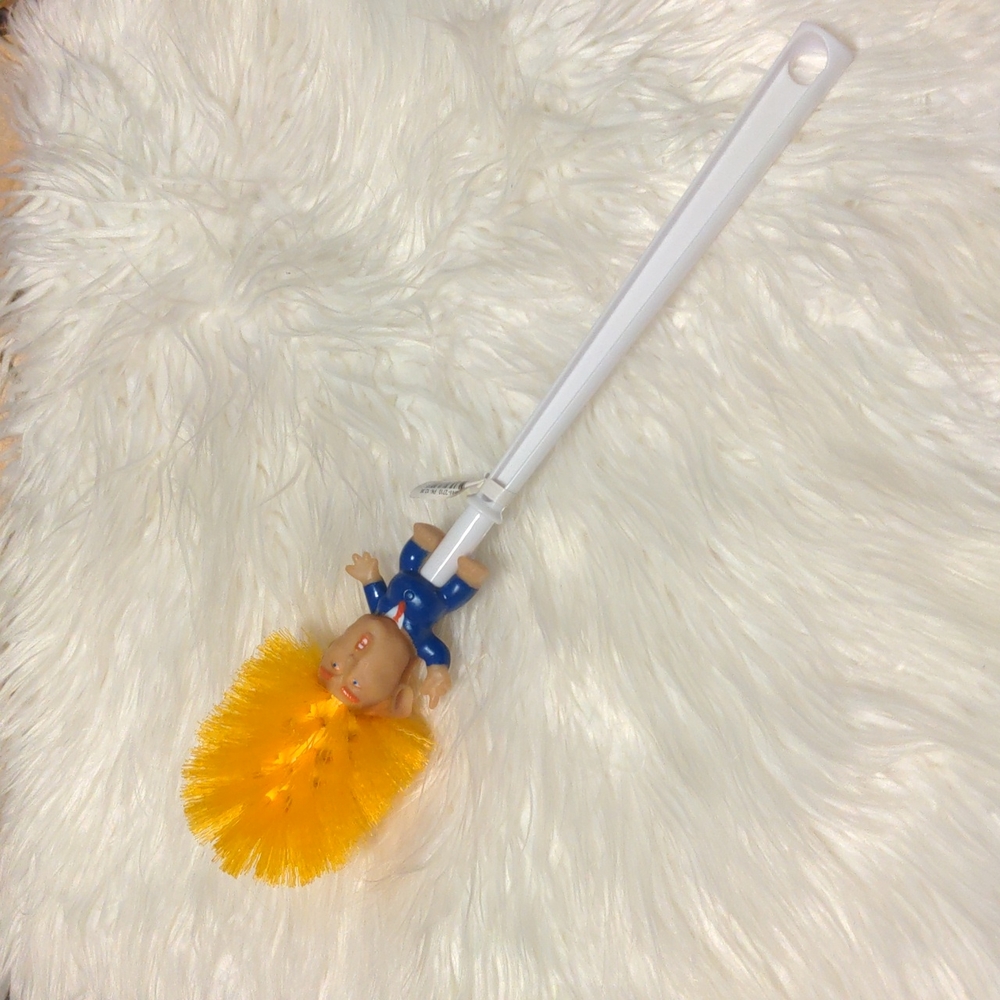 Trump toilet brush